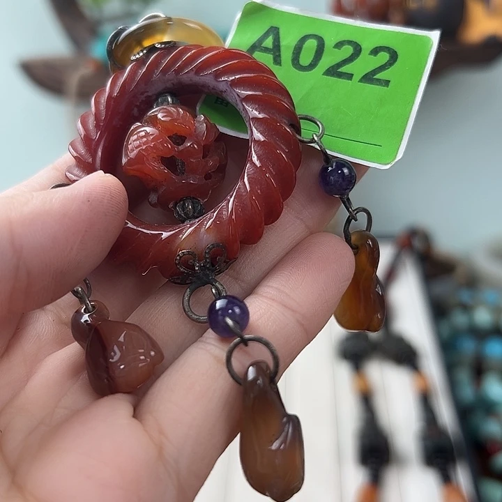****未镶嵌颈饰玛瑙/玉髓