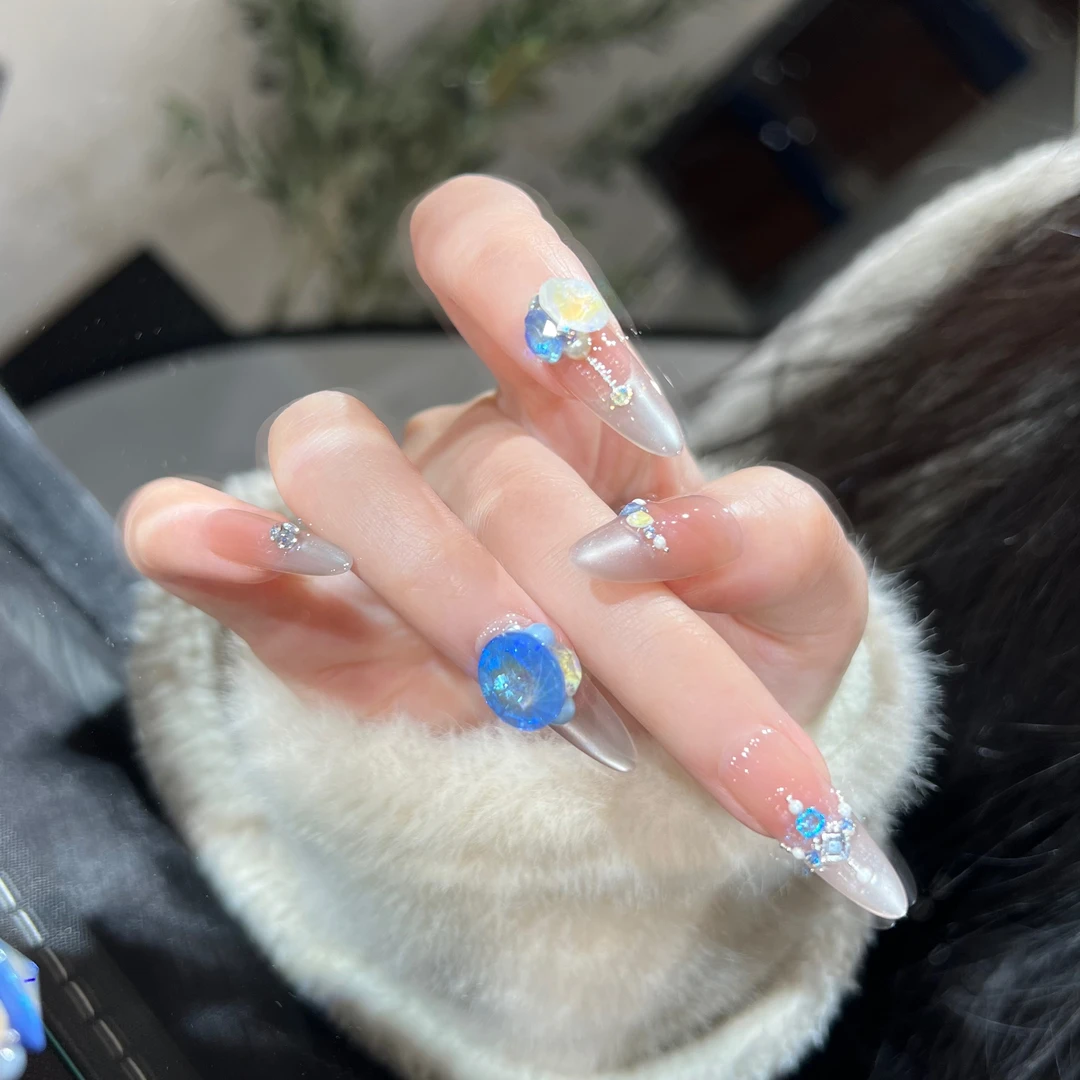 本宫指义【H26/施华】穿戴甲纯手工  底色：甜心55