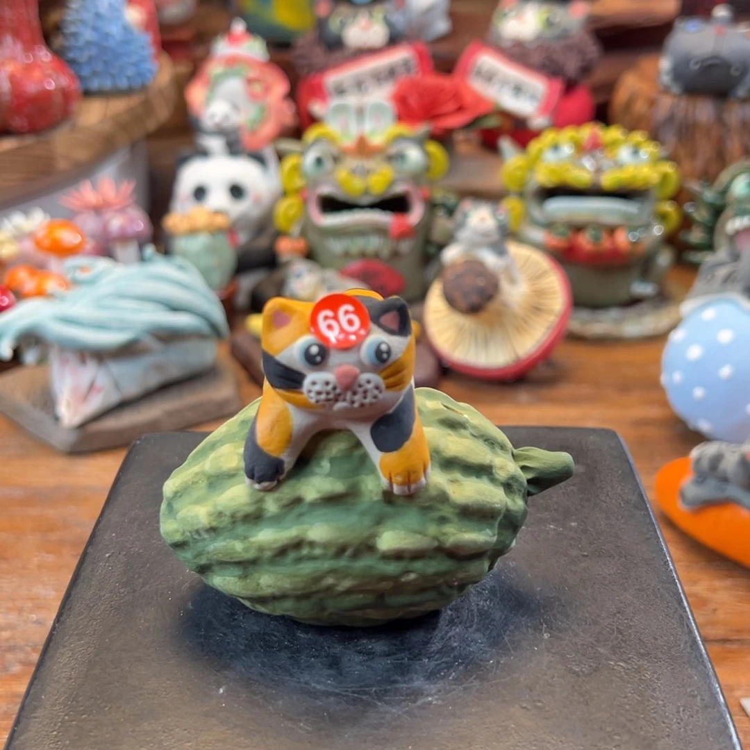 战**?小镇青花每日有新品