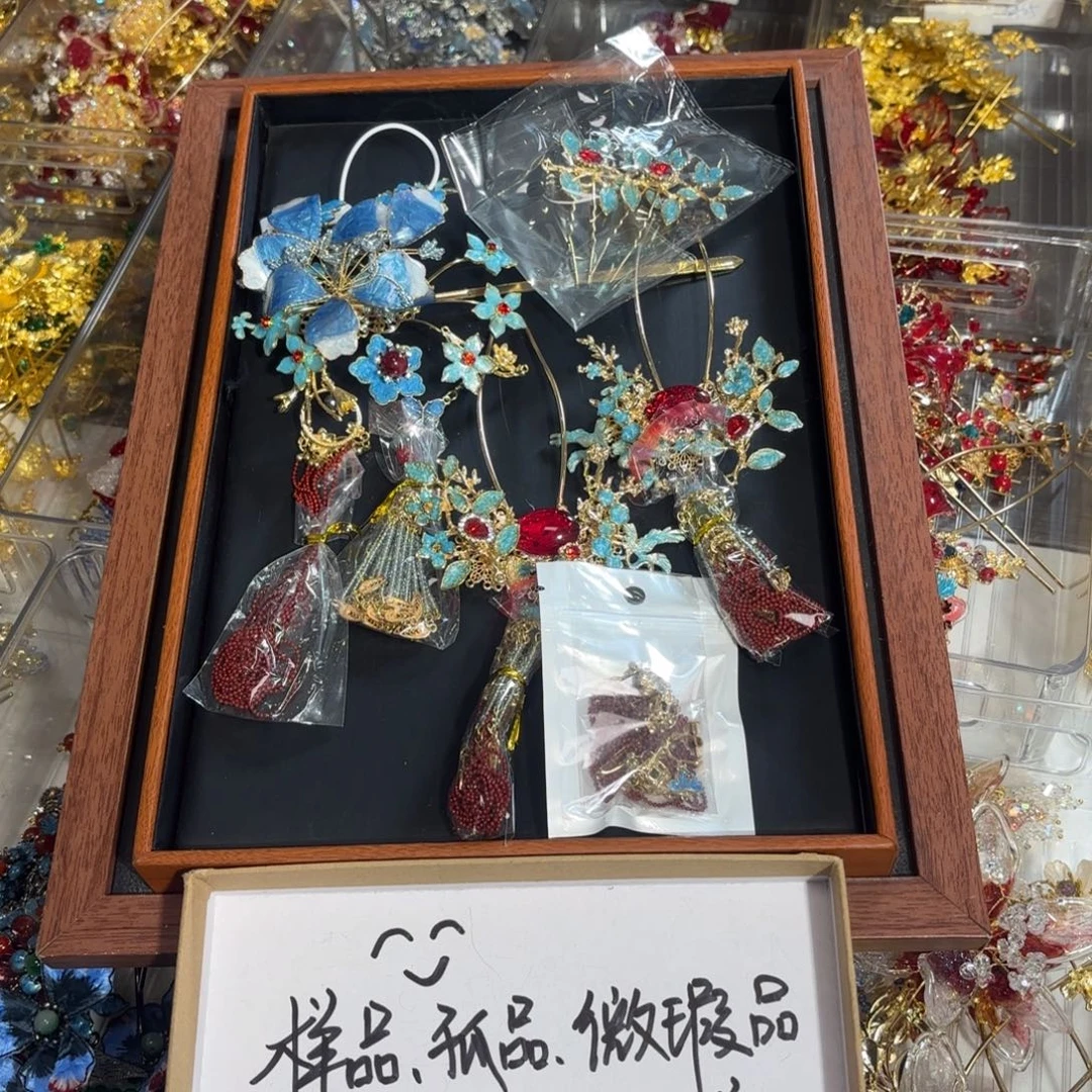 硅胶红蓝色古装秀禾孤品