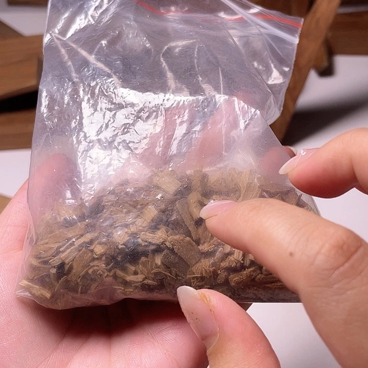 檀香木其他老山檀香沉水碎料50克