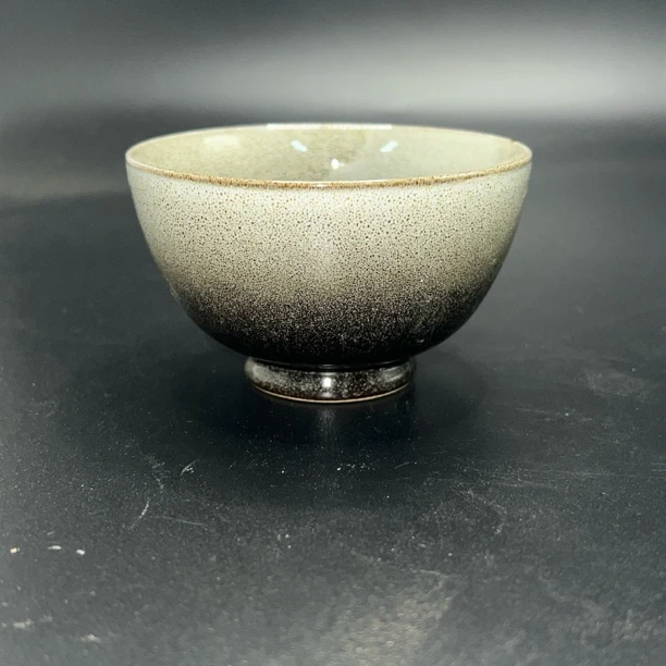 瑕疵！白色渐变主人杯复古