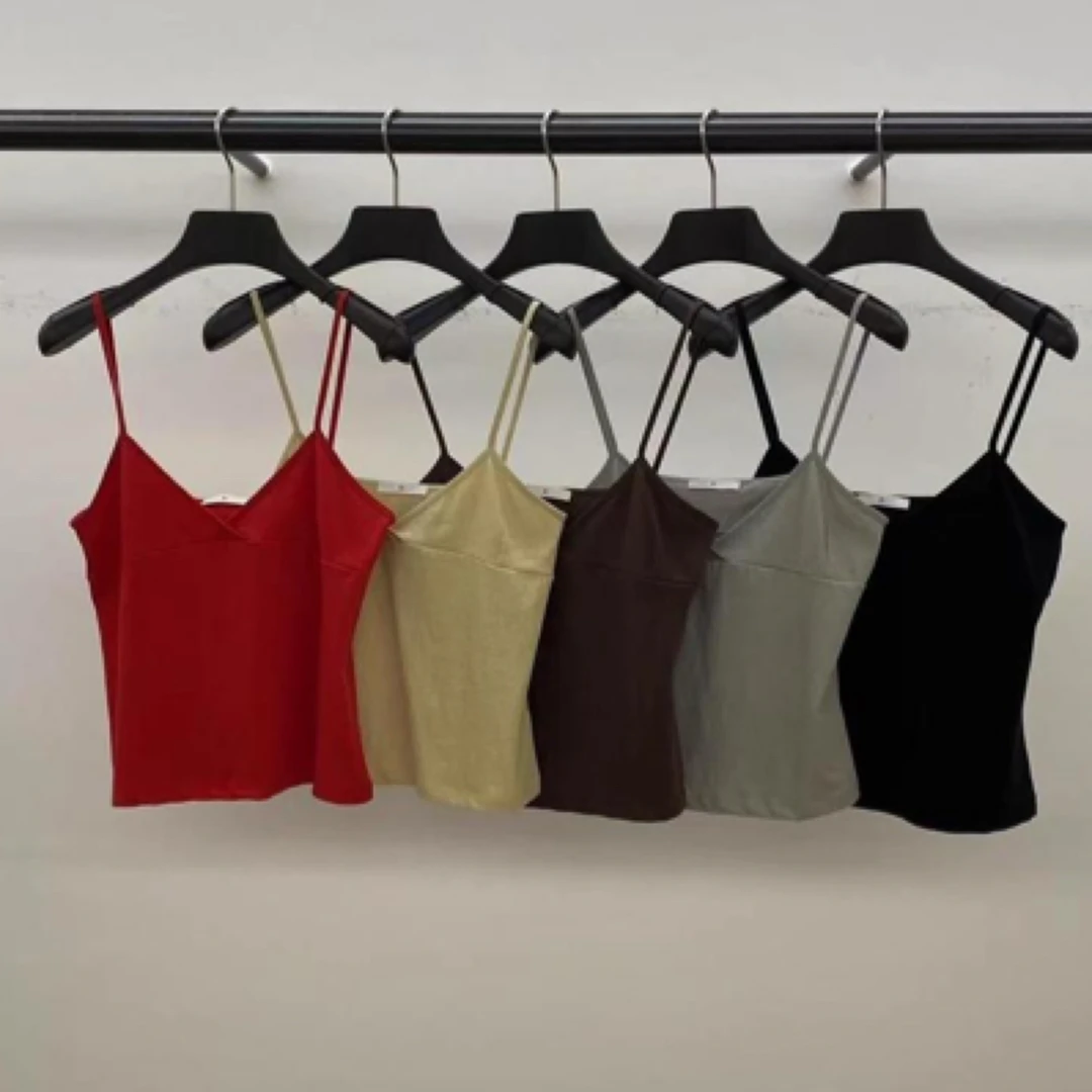 韩国东大门代id 2025春新款时尚V领显瘦百搭纯色吊带背心