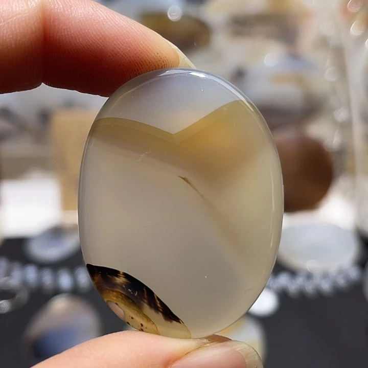 玛瑙/玉髓未镶嵌颈饰