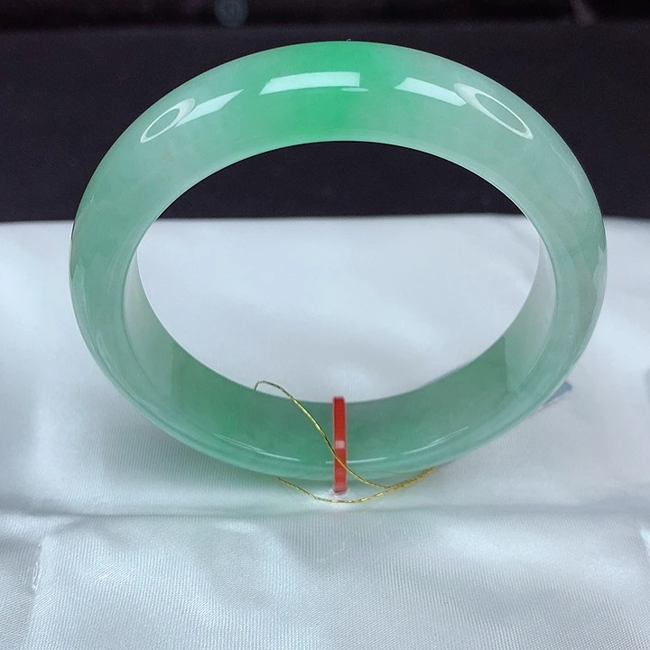 翡翠未镶嵌手镯56圈691