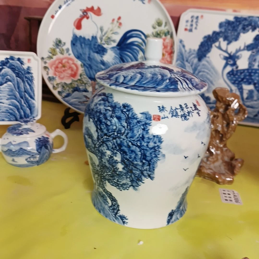 盘景德镇手绘釉下彩青花