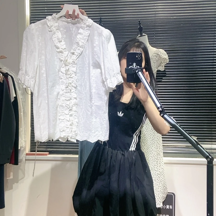 【闪购商品】刺绣短袖