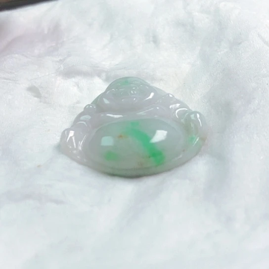 翡翠颈饰未镶嵌大*吊坠
