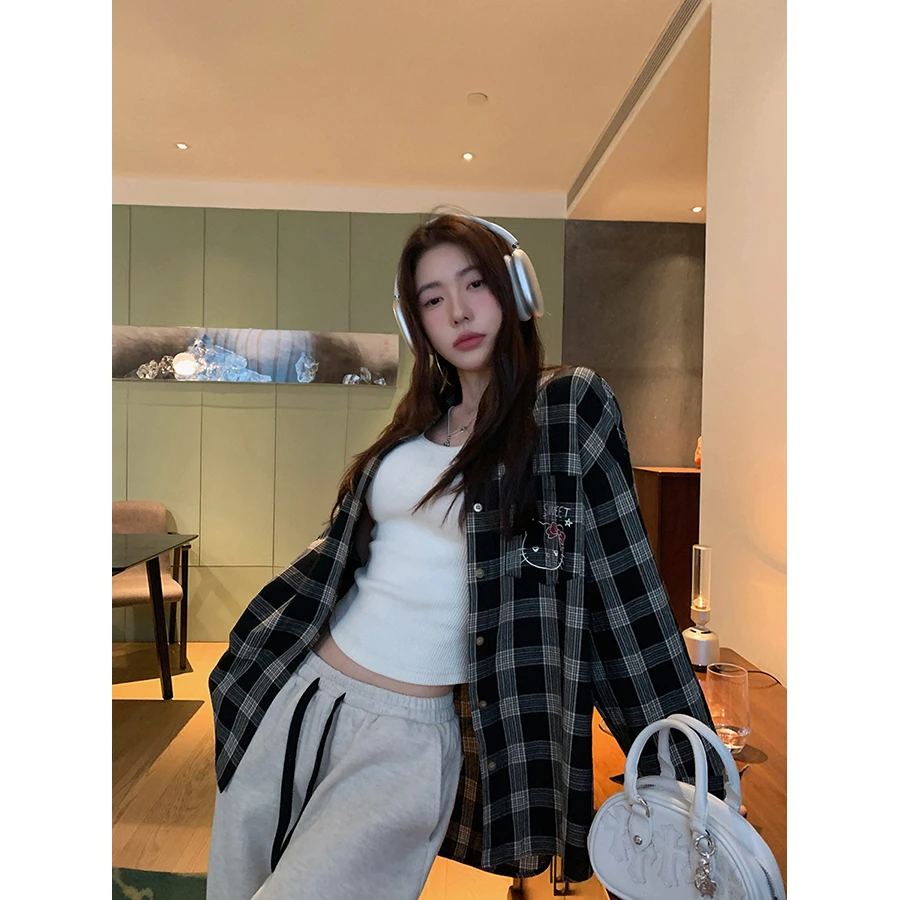 张贝贝 童心漫游 100棉 可爱kt印花格子衫