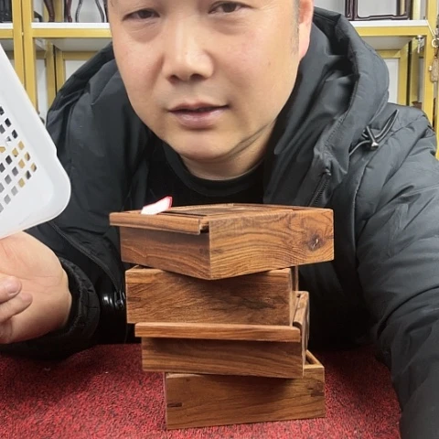 紫檀木类家具Wrtuiioooooooii