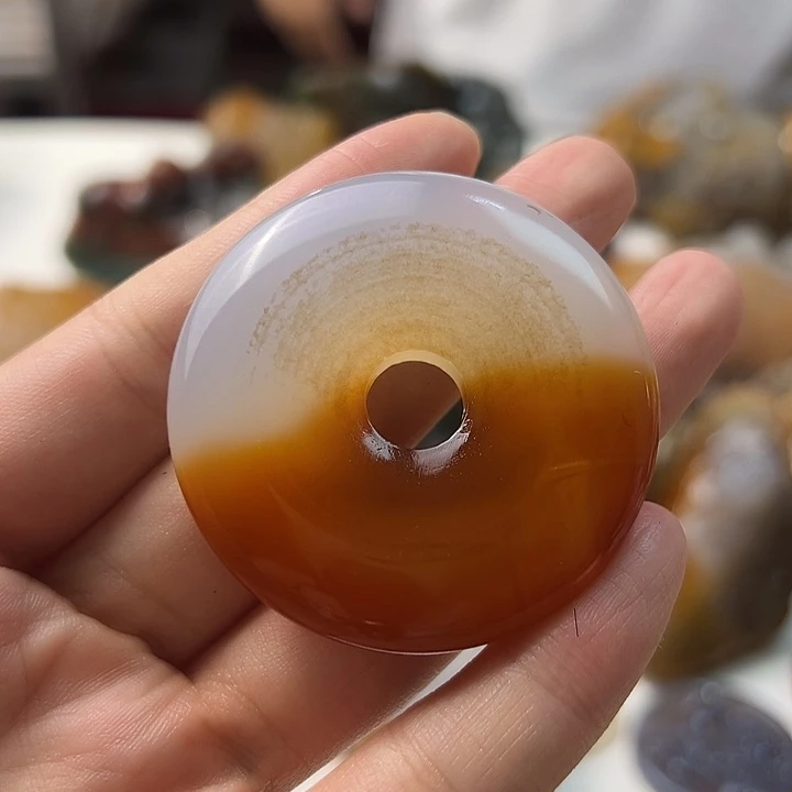 未镶嵌颈饰玛瑙/玉髓