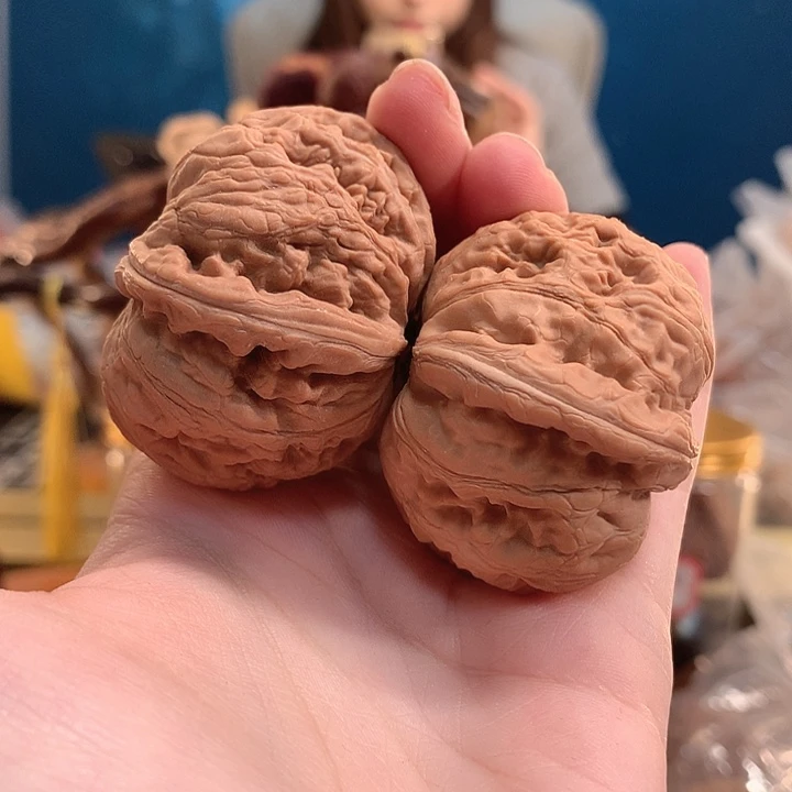 文玩核桃吊坠43 元宝