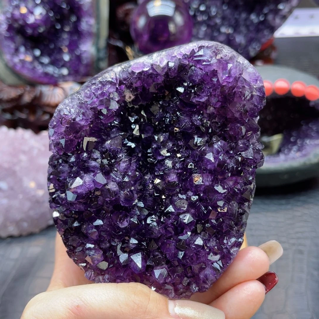 紫晶大型摆件（非配饰）未镶嵌