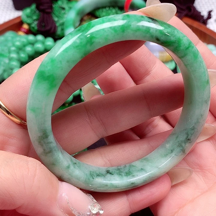 未镶嵌手镯翡翠翡翠手镯