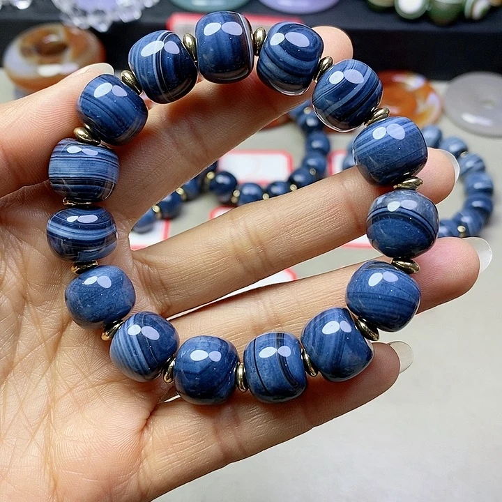 玛瑙/玉髓颈饰未镶嵌九***