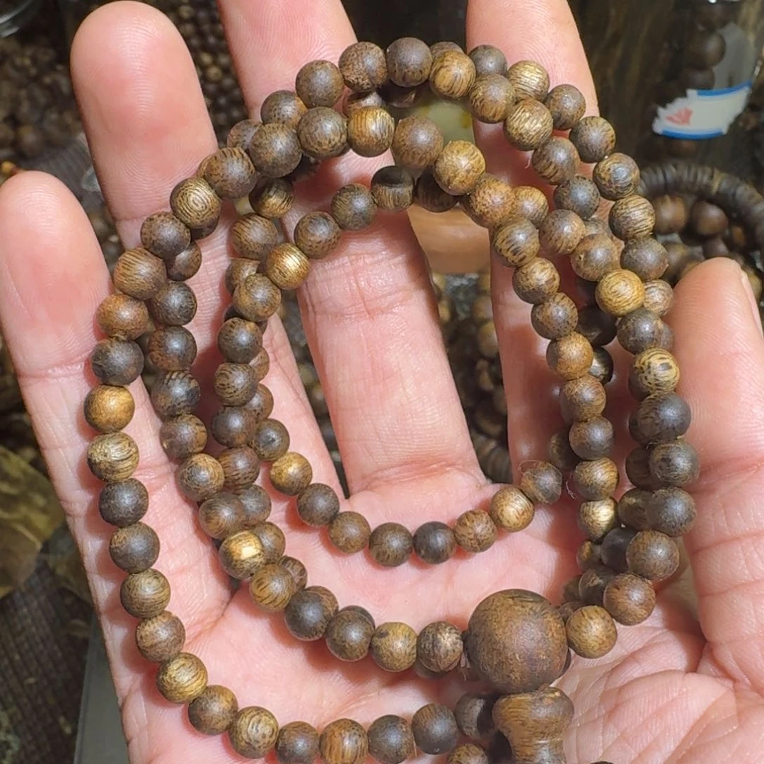 沉香木手串颜*海南乌身十年老料0.511克➕