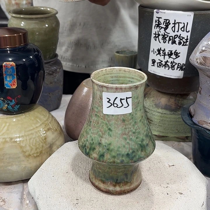 摆件高18，口7，无孔3655