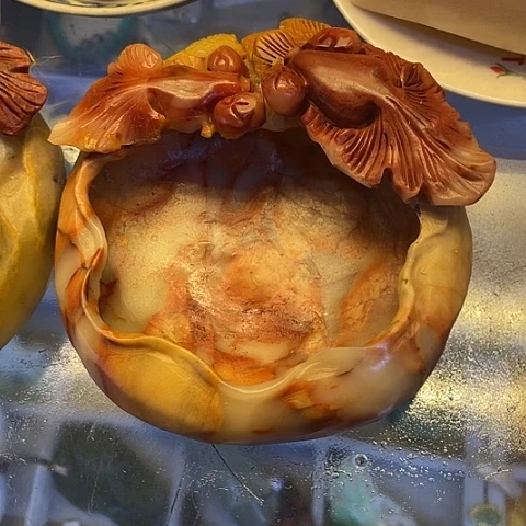 寿山石烟灰缸，芙蓉石或者做笔洗