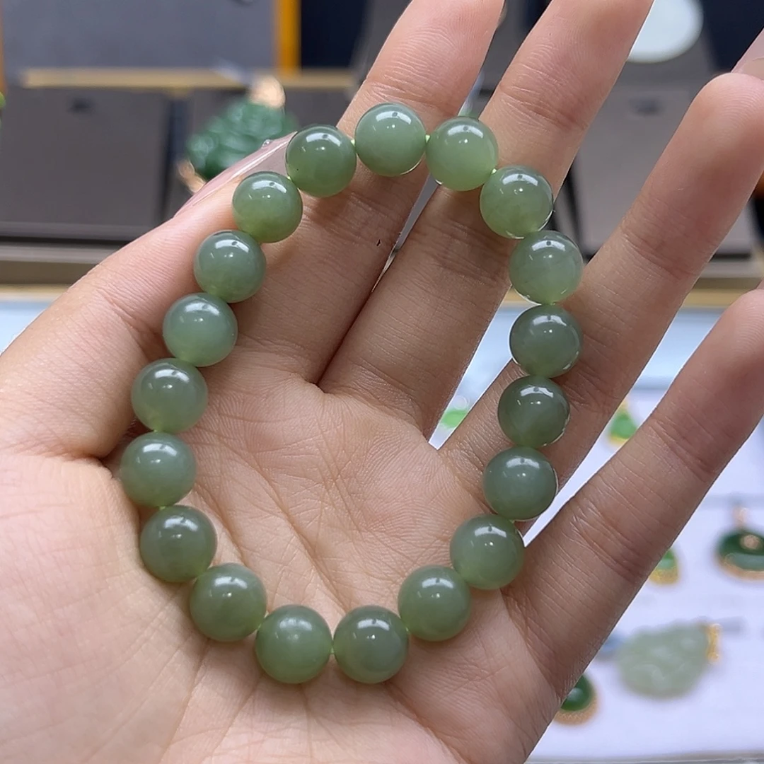 和田玉未镶嵌手串