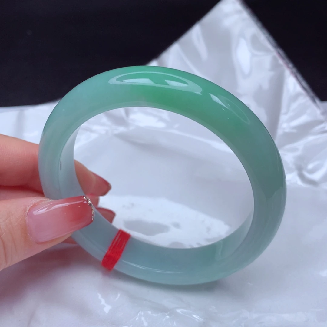 翡翠手镯未镶嵌手镯58