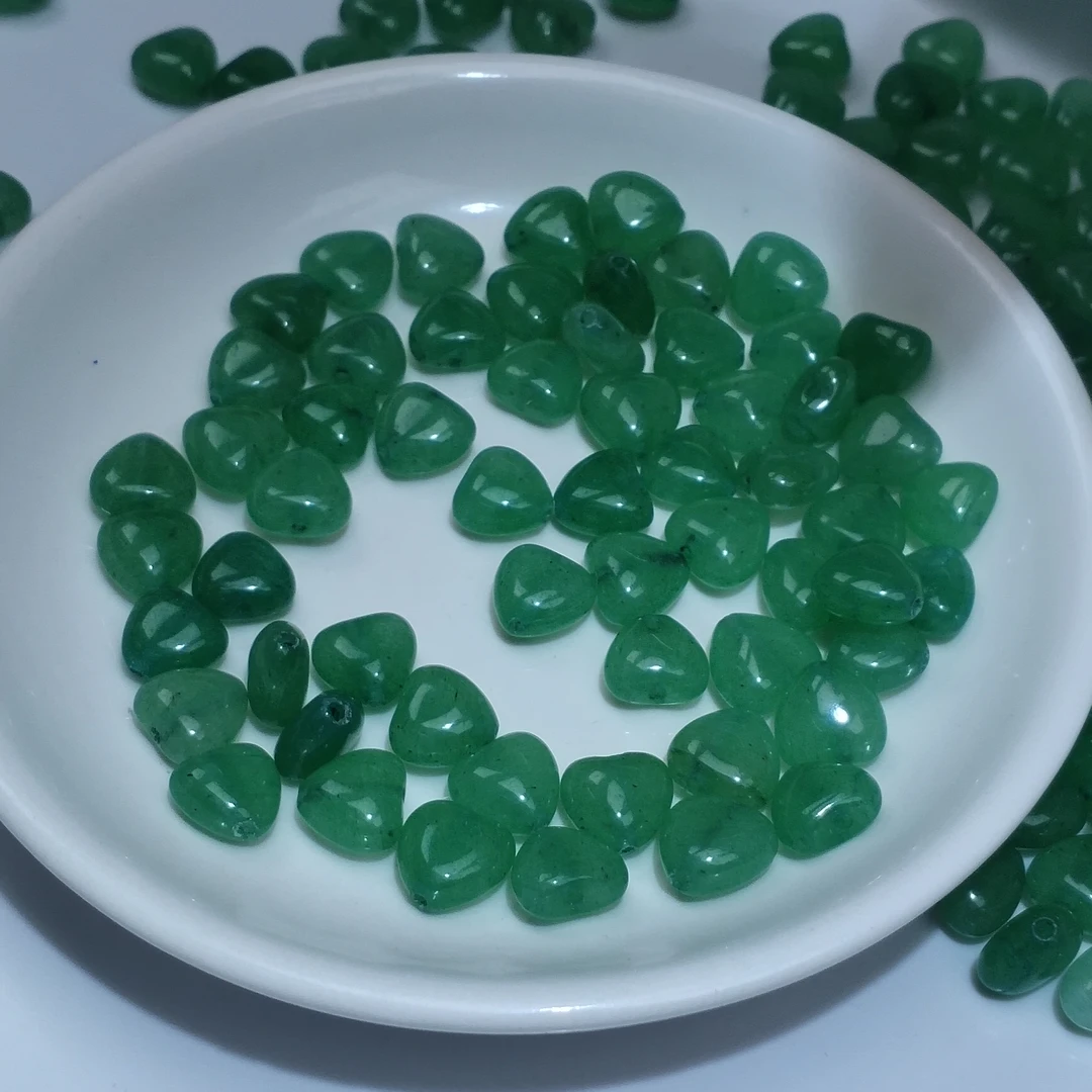 【散珠批发】W1249绿东陵爱心10*9*5mm*10颗