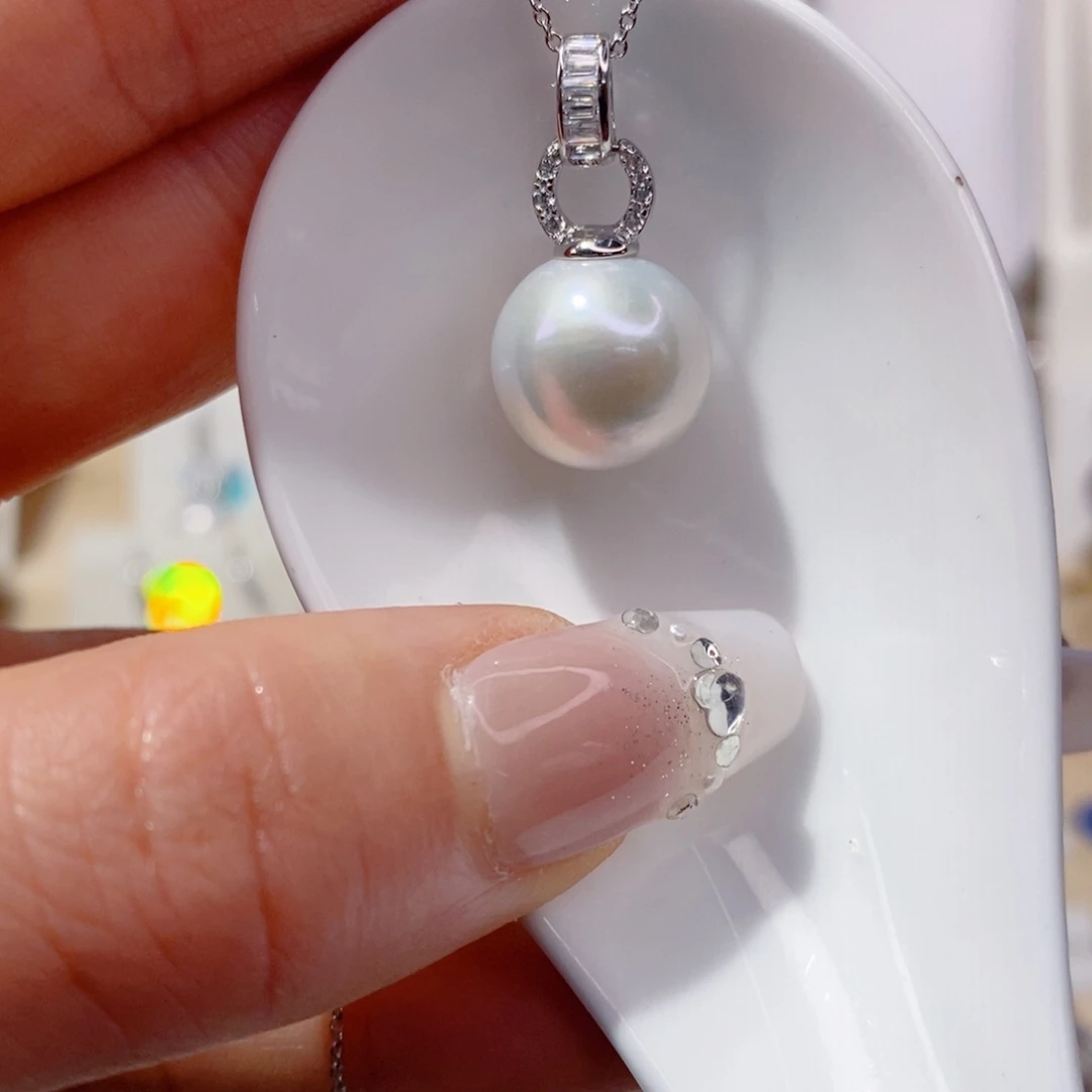 淡水珍珠吊坠(赠链)银S925镶嵌