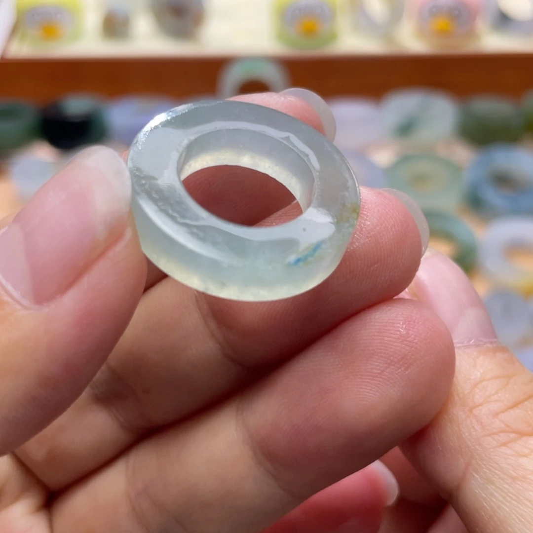 【闪购商品】定制翡翠未镶嵌天然翡翠8-16冰蓝