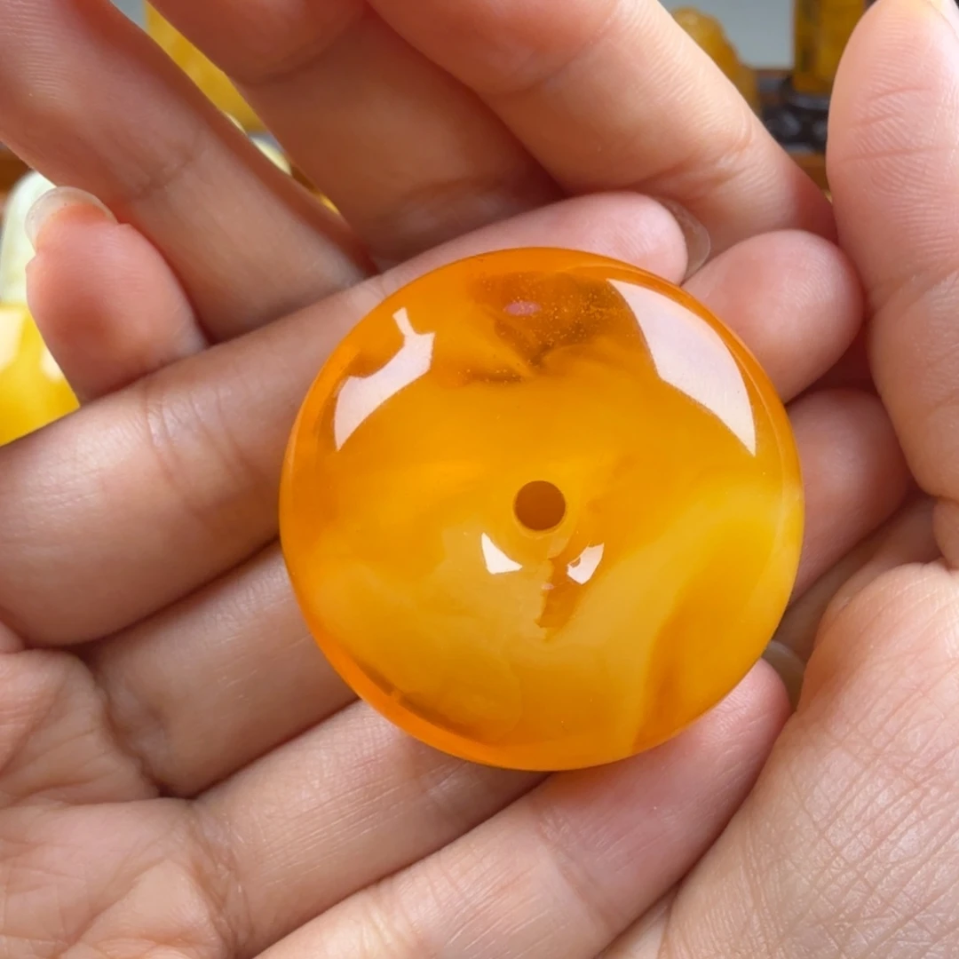 琥珀颈饰未镶嵌纯天然琥珀蜜蜡无优化