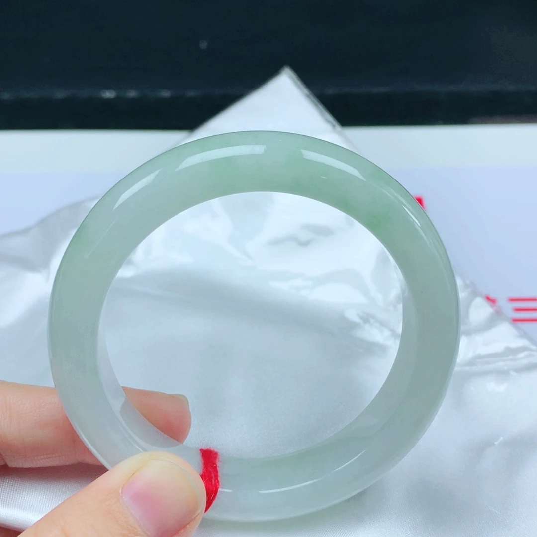 未镶嵌手镯翡翠55