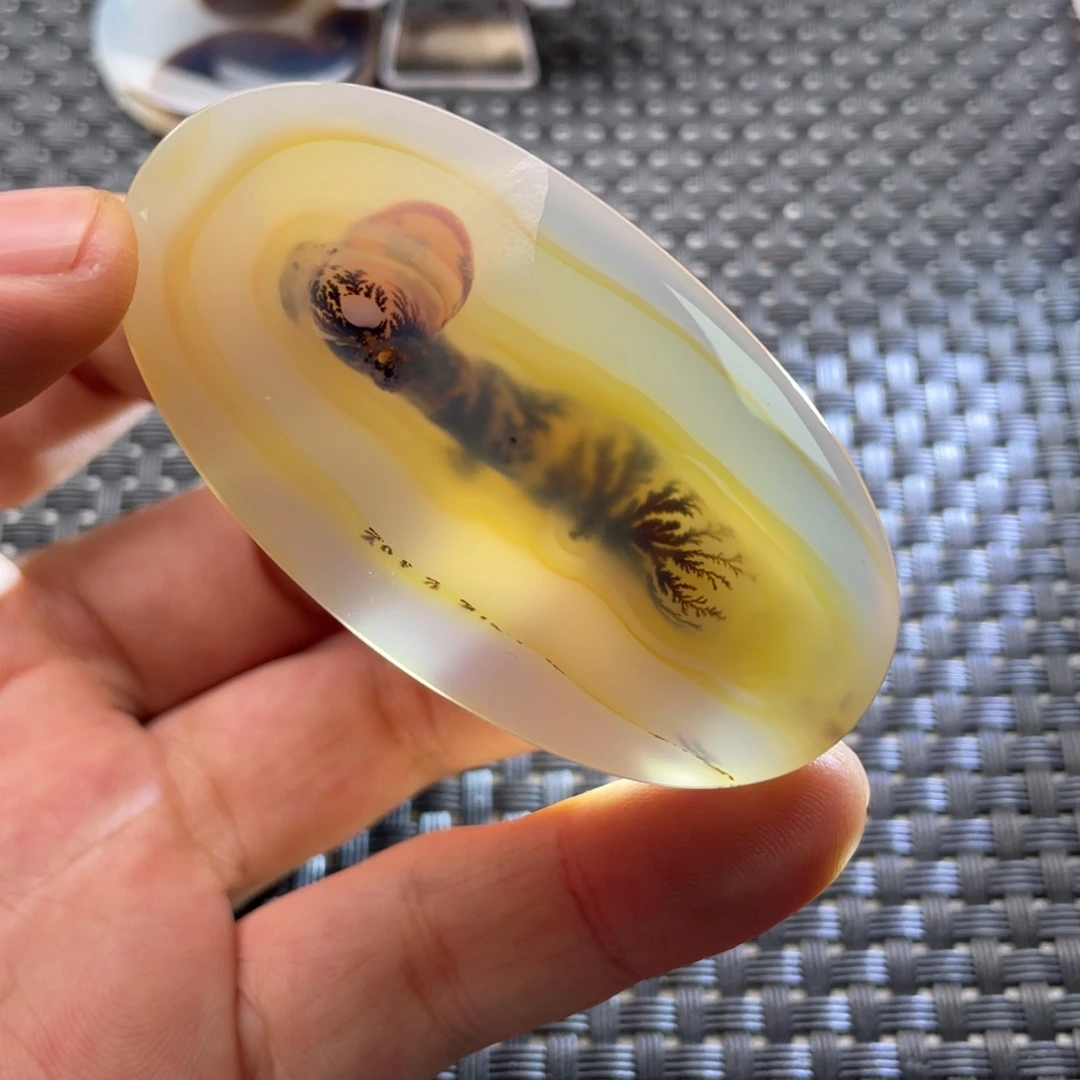 理***快玛瑙/玉髓未镶嵌颈饰