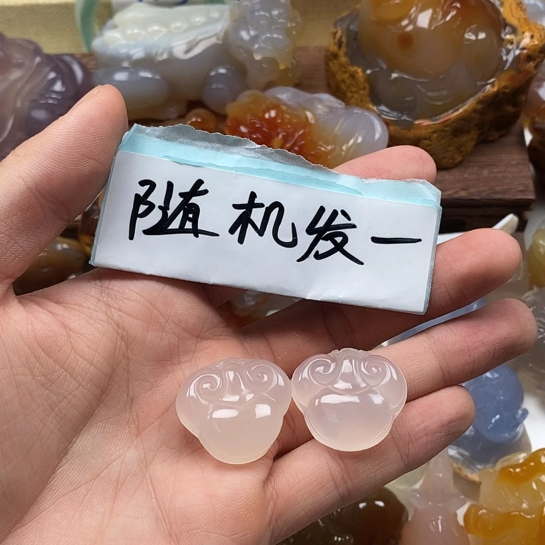 玛瑙/玉髓未镶嵌颈饰