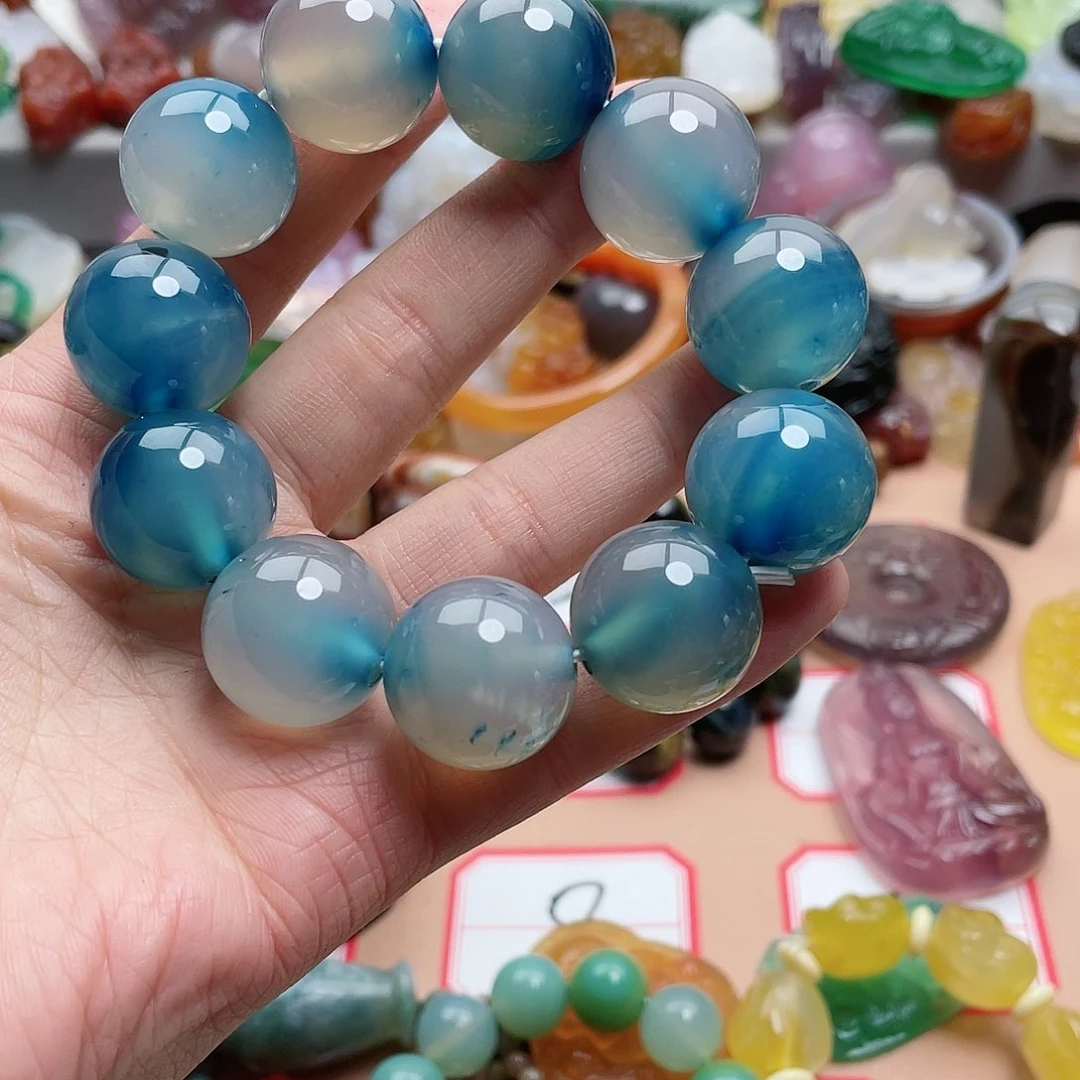 玛瑙/玉髓颈饰合金云*躲