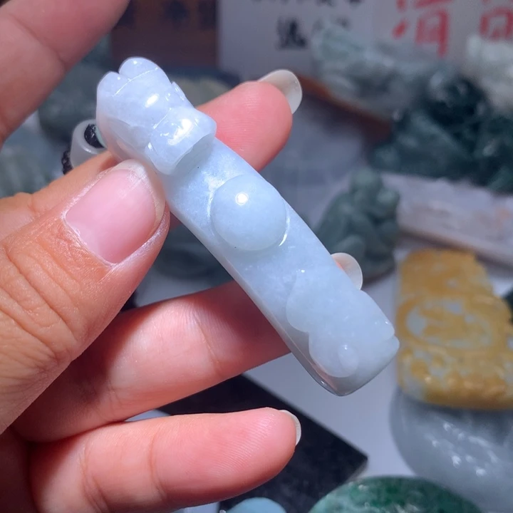 翡翠未镶嵌颈饰保真天然A货翡翠