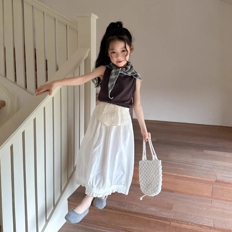《小思家》女童2025夏季新款日系休闲百搭棕色背心白色半裙套装
