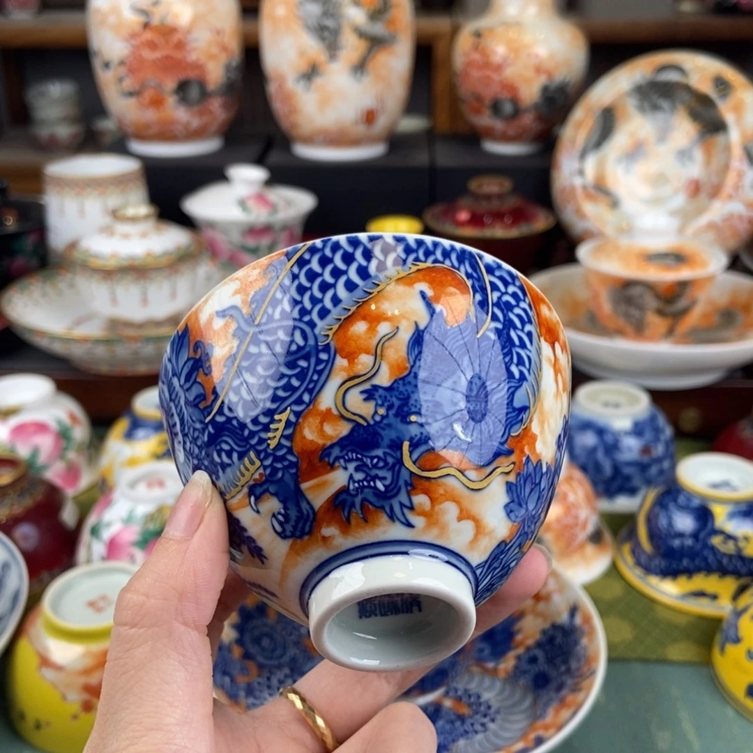 陶瓷的设计师是一个人