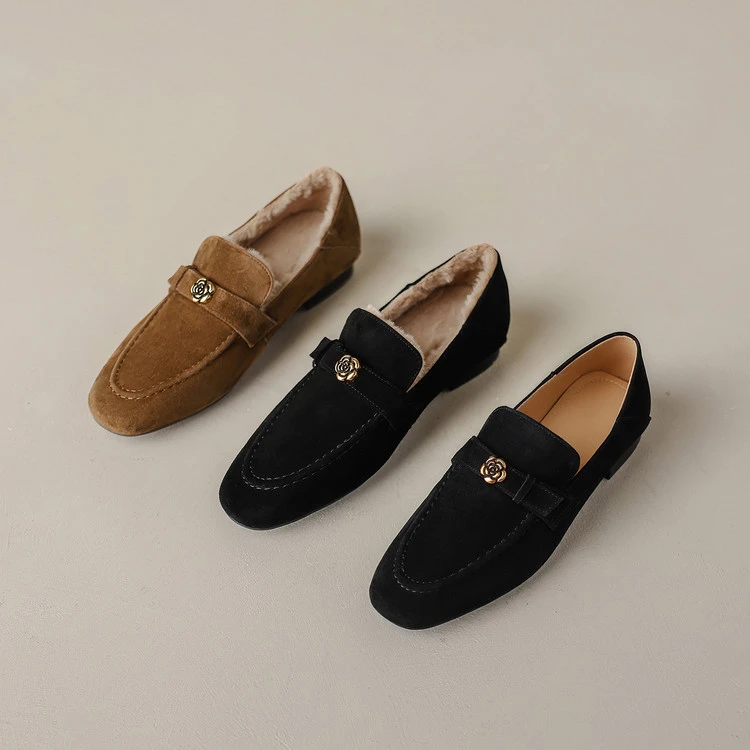 羊翻皮~2cm平底女鞋新款秋冬百搭高级复古风乐福鞋加绒保暖软底鞋