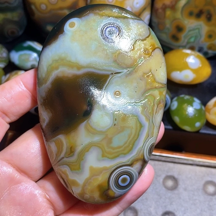 未镶嵌玛瑙/玉髓珠宝半成品7