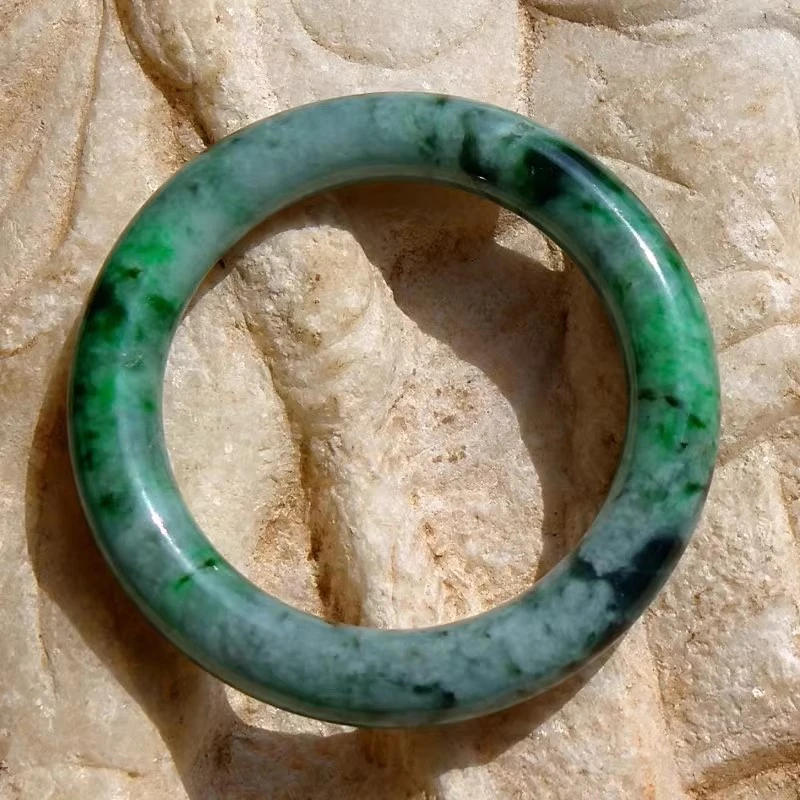 离一思241天然A货缅甸老坑正阳绿翡翠圆条手镯子清代贵气带证书55