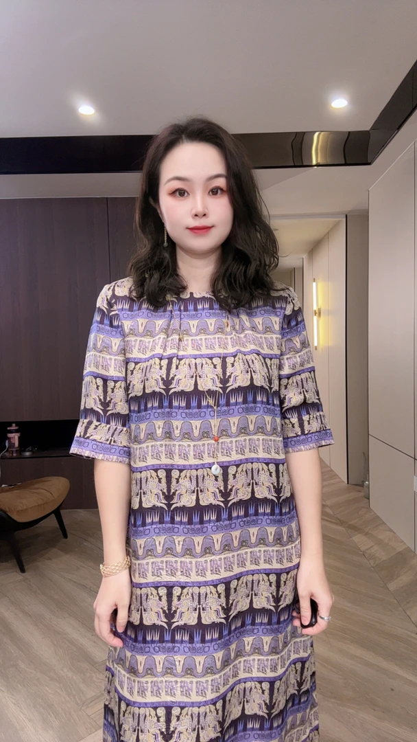 Y25012圆领时尚拼接宽松气质女士连衣裙