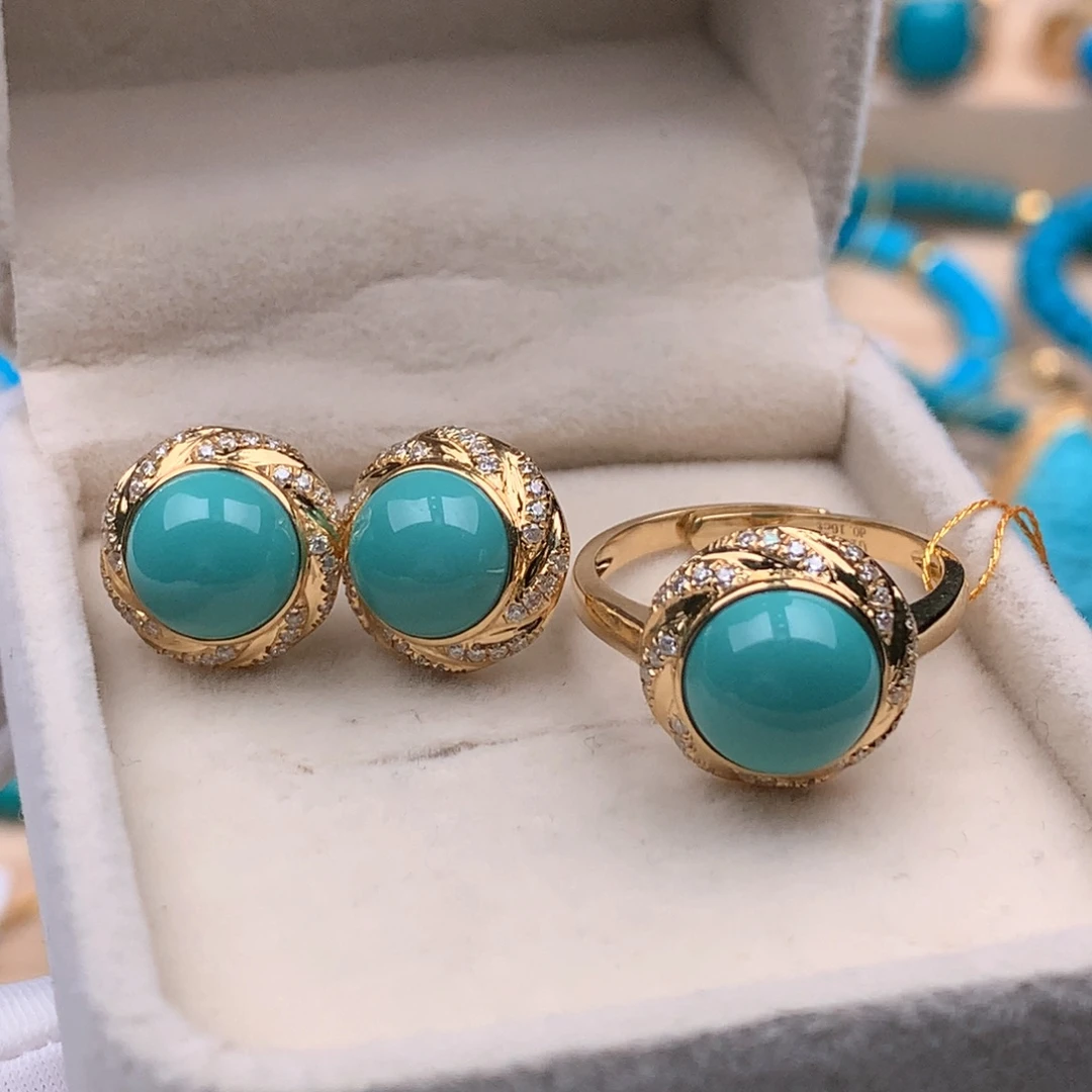 18K金镶嵌绿松石珠宝奇石