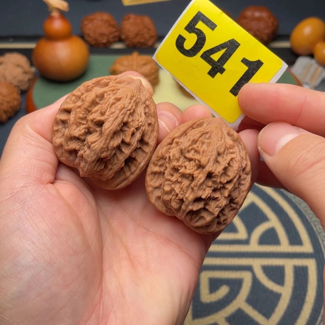 文玩核桃吊坠38全品虎头541号