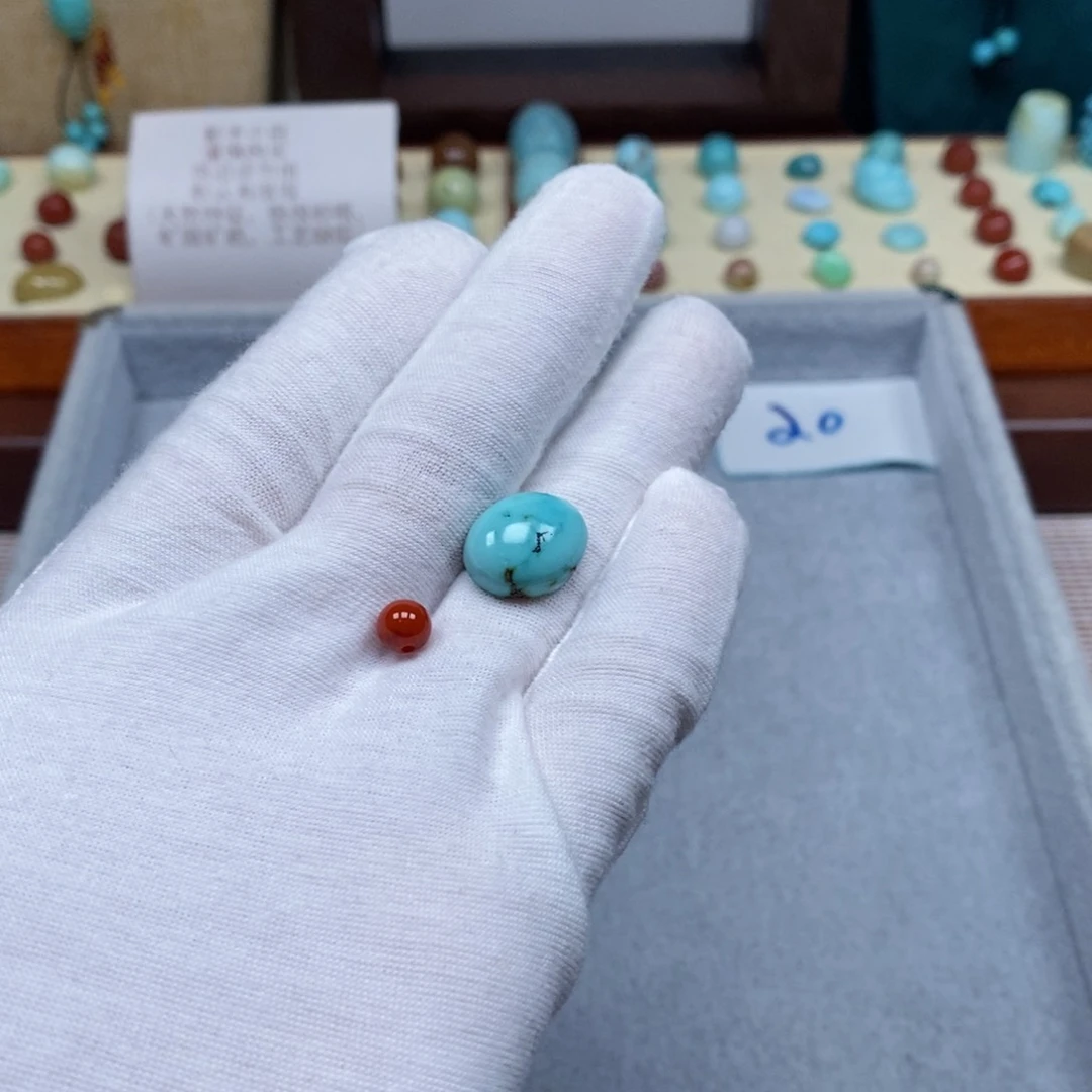 南红玛瑙配饰未镶嵌