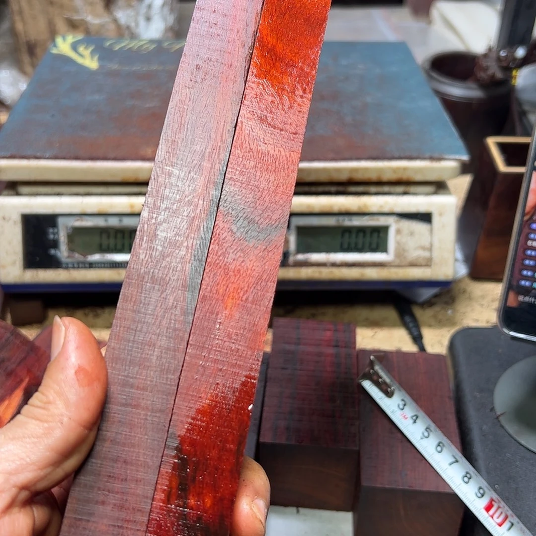 佛***）檀香紫檀（小叶紫檀）