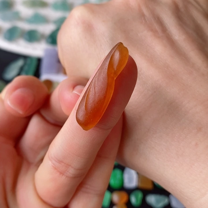 定制翡翠未镶嵌随行