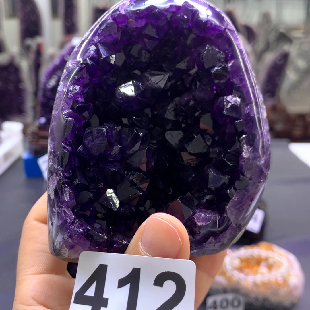 未镶嵌水晶大型摆件（非配饰）