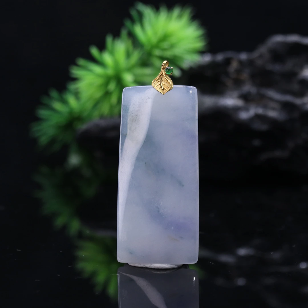 FC33天然缅甸翡翠A货18k无事牌吊坠/500686/保利厦门拍卖