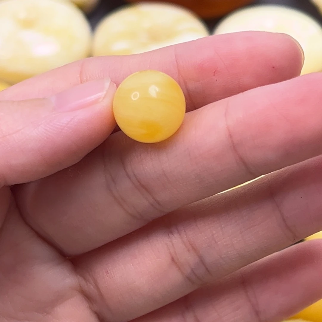 琥珀裸石未镶嵌嗑**儿78