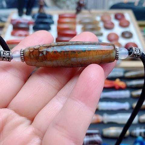 玛瑙/玉髓合金颈饰