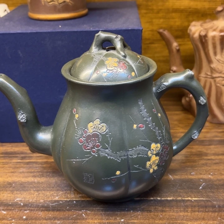 紫砂壶等艺术精品