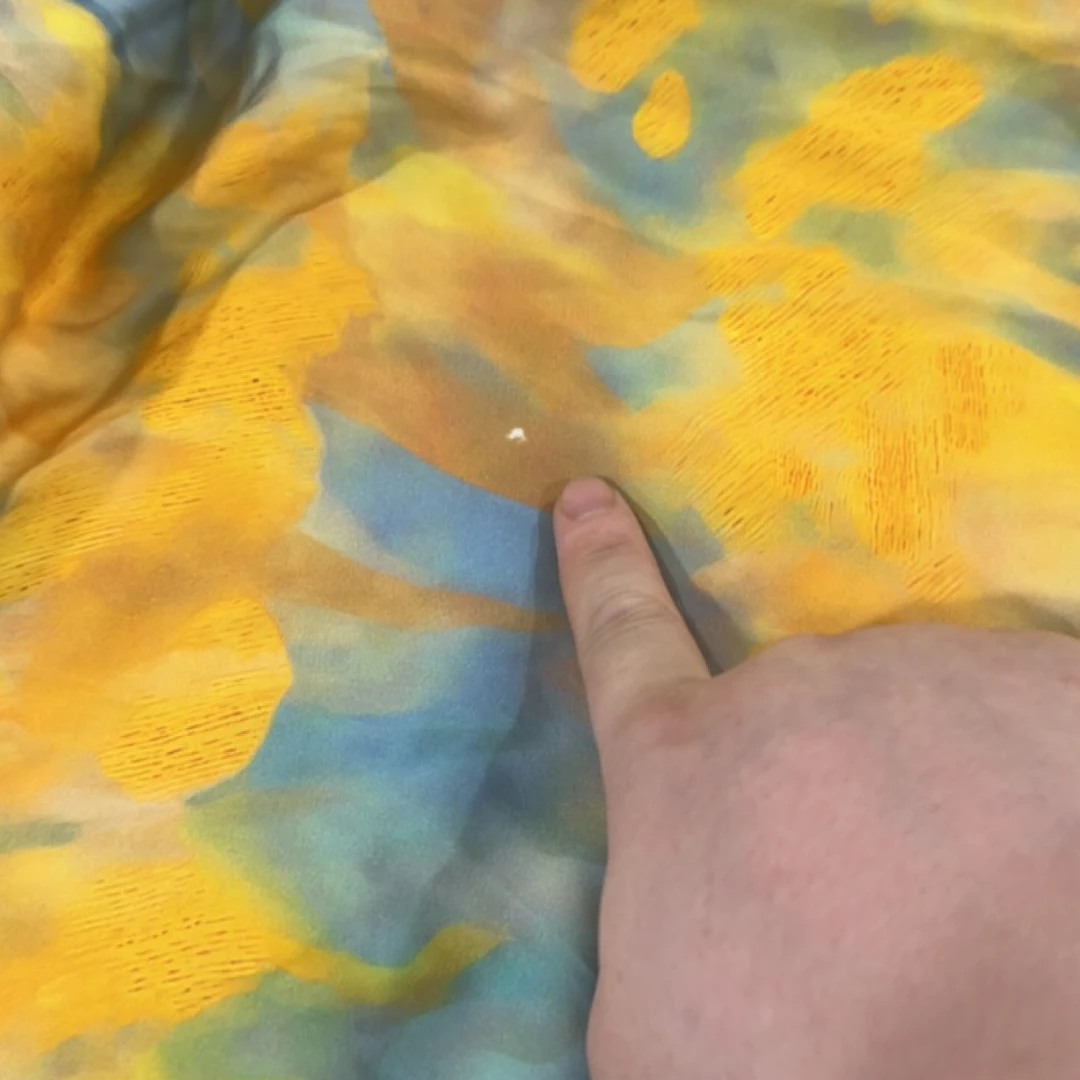 德惠赛维尔特价款带手指处白点3米裁剪定制产品不支持退换货